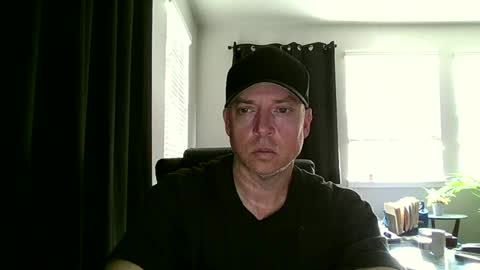 Snapshot of caligrown1154 chatting on 07/12/26, 04:09 caligrown1154 online show from 07/12/26, 04:09