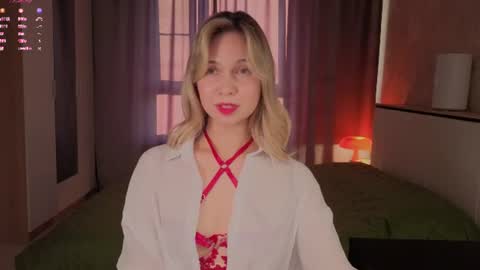 Snapshot of call__me_mommy_ chatting on 07/13/26, 06:00 Nancy Please thumbs up me online show from 07/13/26, 06:00