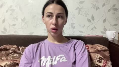 Anna online show from 11/22/25, 09:47