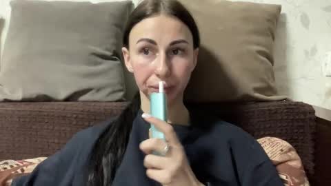 Anna online show from 02/09/26, 08:13