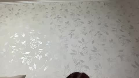 Anna online show from 04/10/26, 07:24