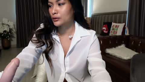 Snapshot of call_me_linda56 chatting on 02/02/25, 02:59 Call Me Linda online show from 02/02/25, 02:59