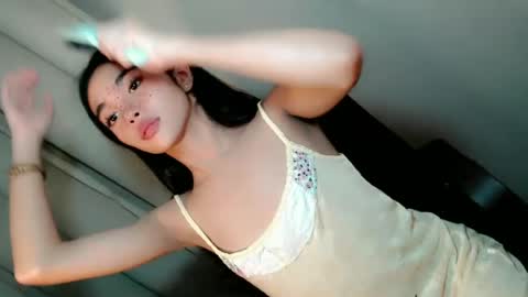 Snapshot of call_me_nina chatting on 06/23/26, 12:14 call_me_nina online show from 06/23/26, 12:14
