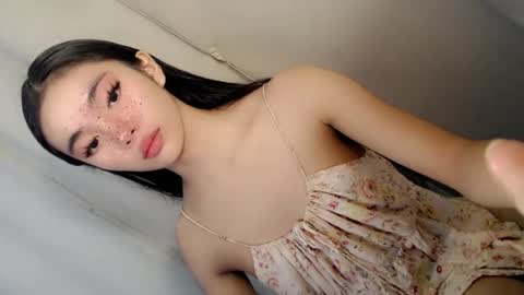 Snapshot of call_me_nina chatting on 07/05/26, 11:01 call_me_nina online show from 07/05/26, 11:01