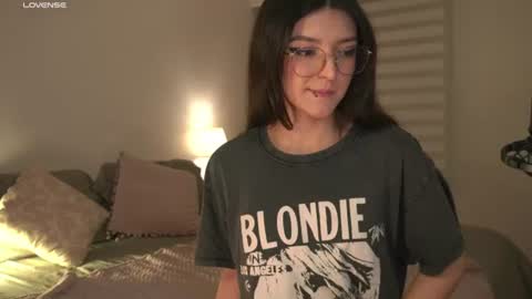   online show from 07/01/26, 12:23