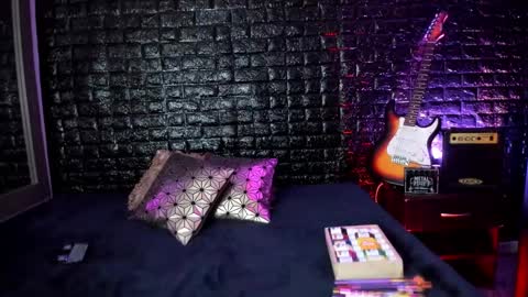 Snapshot of calliope_dark chatting on 01/08/25, 03:50 calliope_dark online show from 01/08/25, 03:50