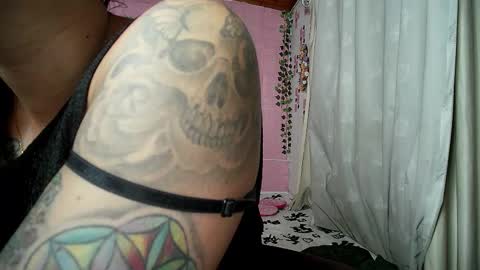 paula online show from 01/19/26, 01:09