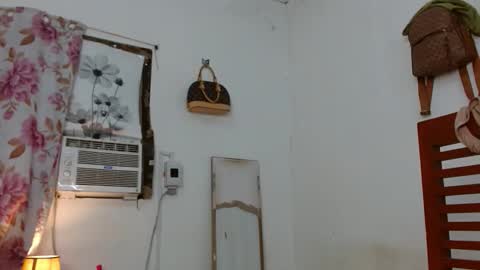 shiela online show from 09/30/25, 06:46