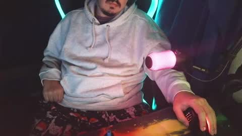 CallMeDusk online show from 04/30/26, 02:40