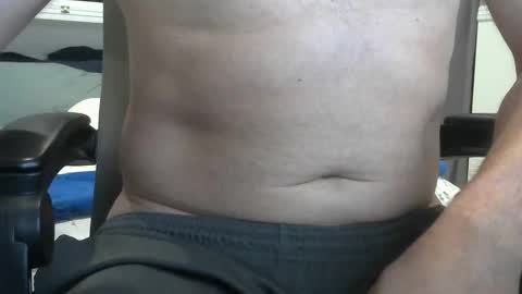 callmeroger33 online show from 12/18/25, 04:57