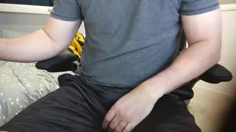 callmeroger33 online show from 04/22/26, 11:50