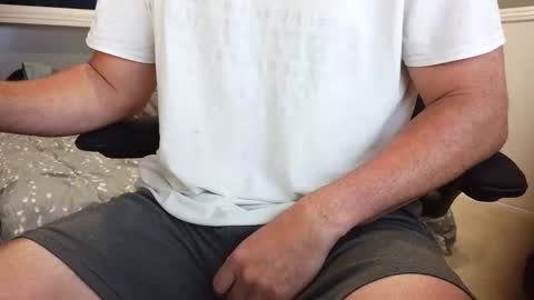 callmeroger33 online show from 04/28/26, 03:39