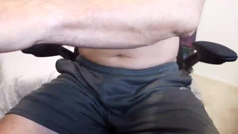 Snapshot of callmeroger33 chatting on 06/16/26, 03:47 callmeroger33 online show from 06/16/26, 03:47