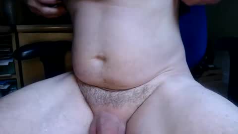 Snapshot of callum4you chatting on 10/11/25, 12:58 callum4you online show from 10/11/25, 12:58