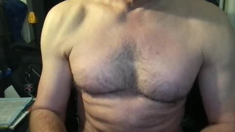 callum5555 online show from 03/12/25, 09:44