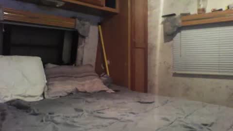 Sexy mama online show from 11/01/25, 04:58