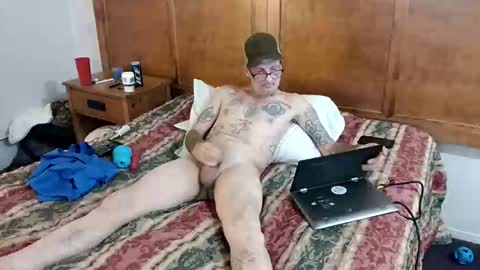 calredding75 online show from 12/16/25, 10:15