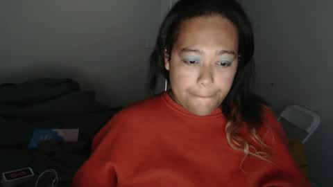 Snapshot of cals9x chatting on 10/02/25, 12:23 camzxoxox online show from 10/02/25, 12:23