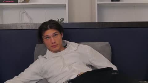 Calvin online show from 01/03/25, 08:01