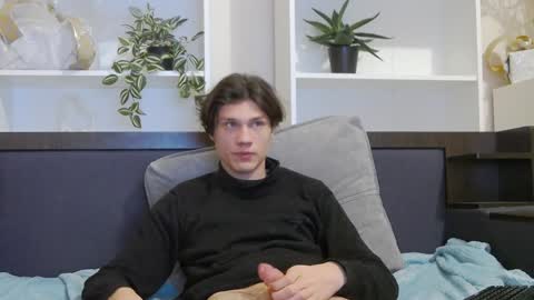 Calvin online show from 01/11/25, 07:49