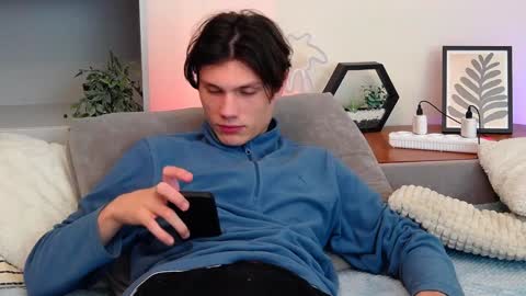 Calvin online show from 01/18/25, 07:37