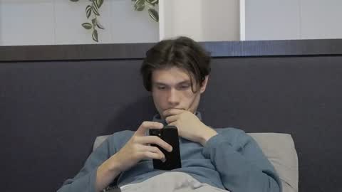 Calvin online show from 01/26/25, 07:20