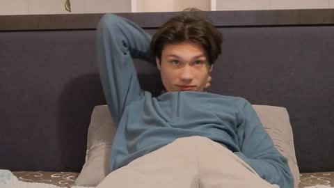 Calvin online show from 01/27/25, 01:16