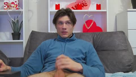 Calvin online show from 02/07/25, 07:49