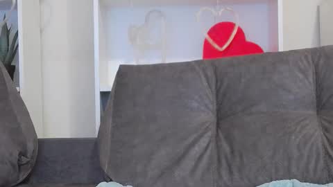 Calvin online show from 02/14/25, 05:30