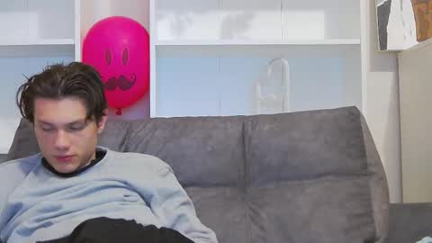 Calvin online show from 02/20/25, 11:43