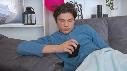 Calvin online show from 02/24/25, 06:49