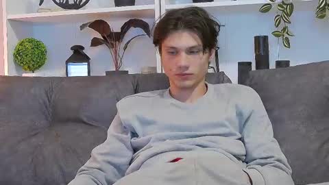 Calvin online show from 03/12/25, 12:31