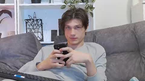 Calvin online show from 03/12/25, 07:59