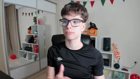 Hey I am Calvin  online show from 03/08/25, 07:09