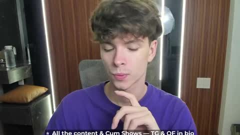 Hey I am Calvin  online show from 04/22/26, 05:47