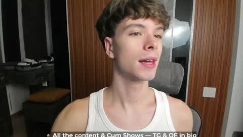 Hey I am Calvin  online show from 06/06/26, 05:06