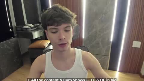 Hey I am Calvin  online show from 06/07/26, 05:06