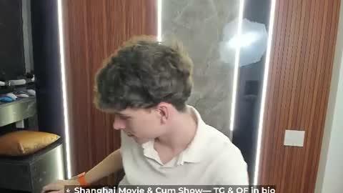 Hey I am Calvin  online show from 07/08/26, 03:05