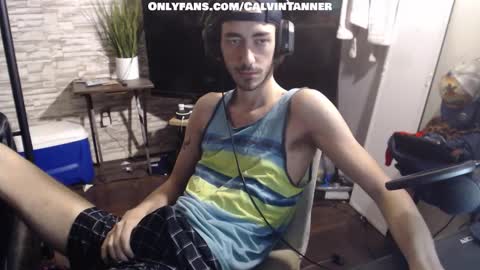 Snapshot of calvin_tanner chatting on 11/10/25, 03:49 calvin_tanner online show from 11/10/25, 03:49