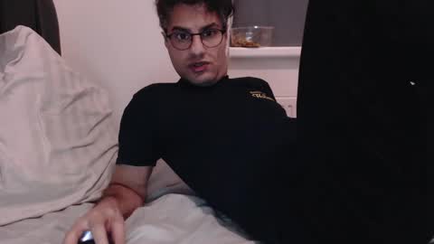 Calvinjohnlad online show from 12/17/24, 03:17