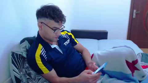 Calvinjohnlad online show from 01/05/25, 07:28