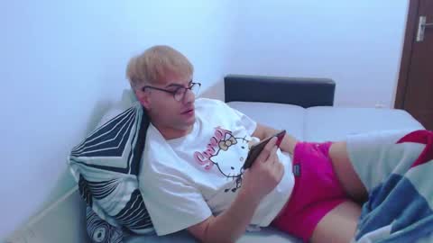 Calvinjohnlad online show from 01/11/25, 06:35