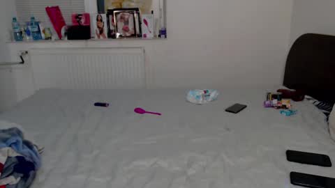 Calvinjohnlad online show from 02/14/25, 05:57