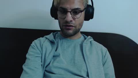 Calvinjohnlad online show from 02/20/25, 12:41