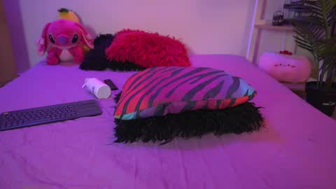 Calypso and Kayla online show from 03/12/25, 03:24