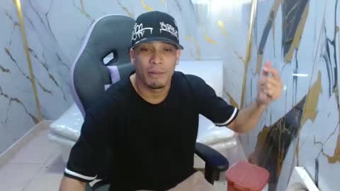 cam_xman online show from 02/06/26, 03:37