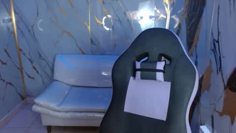 Snapshot of cam_xman chatting on 05/15/26, 07:54 cam_xman online show from 05/15/26, 07:54