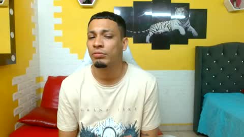 Snapshot of cam_xman chatting on 05/23/26, 07:13 cam_xman online show from 05/23/26, 07:13