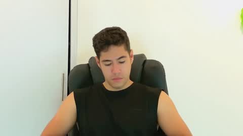 camara110 online show from 11/02/25, 01:19