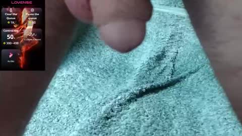 Snapshot of camboy301077 chatting on 10/28/25, 10:08 steffencamboy online show from 10/28/25, 10:08